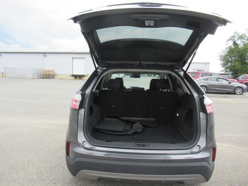 Used 2023 Ford Edge SEL AWD/4WD image 15