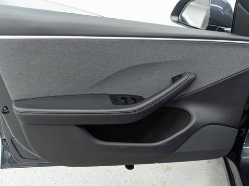 Used 2024 Tesla Model 3 image 15