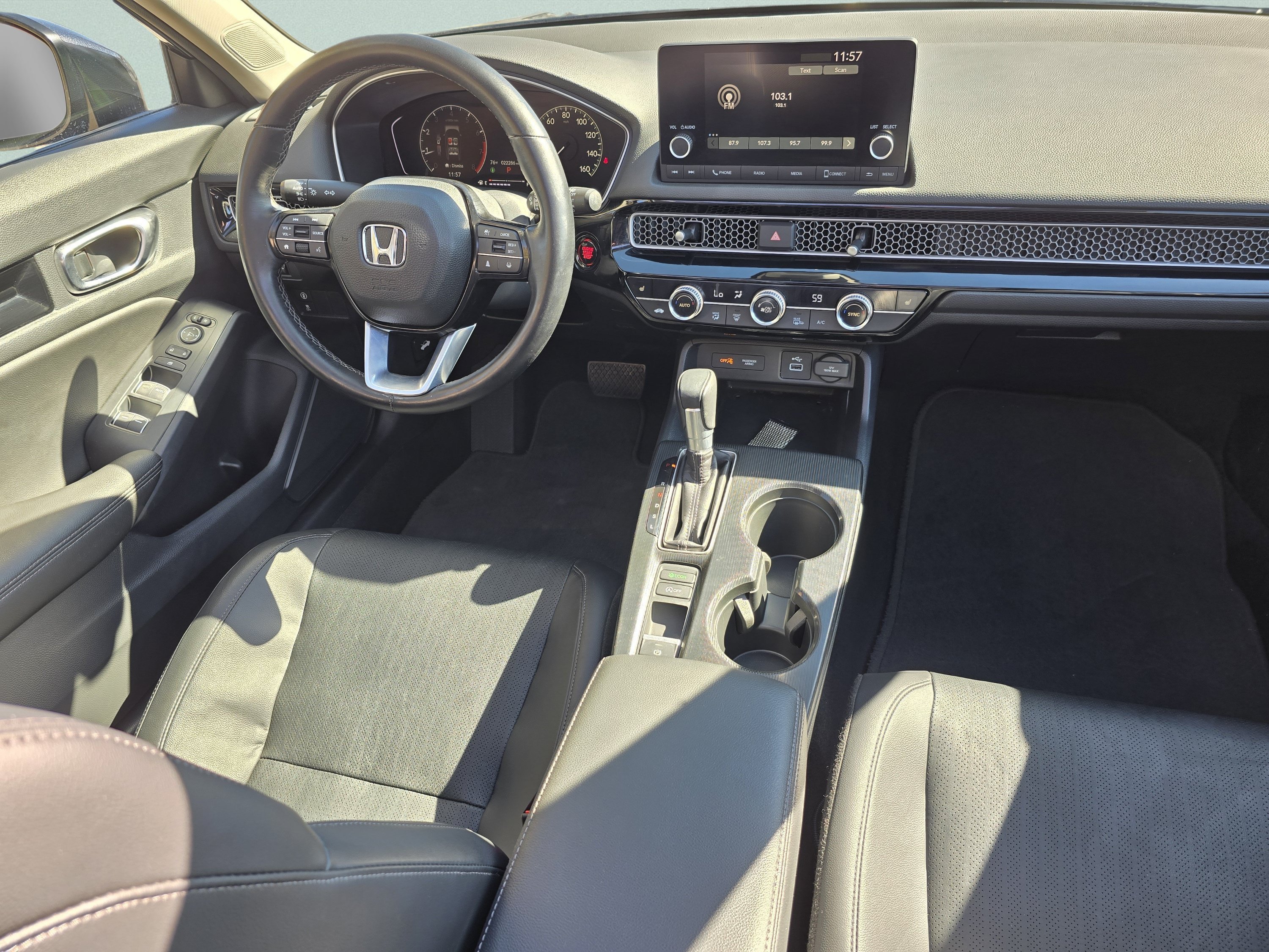 Certified 2024 Honda Civic EX-L image 31