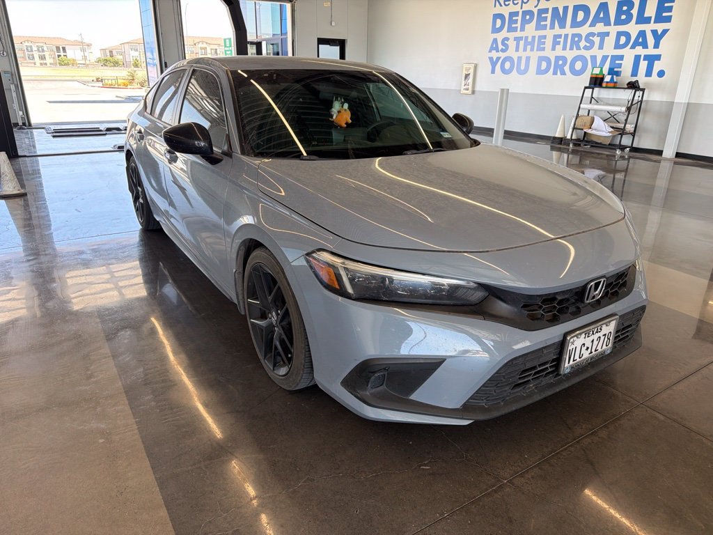 Used 2024 Honda Civic Sport image 2