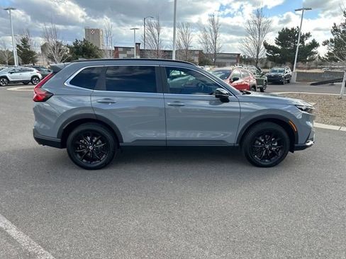 Used 2025 Honda CR-V Sport image 2