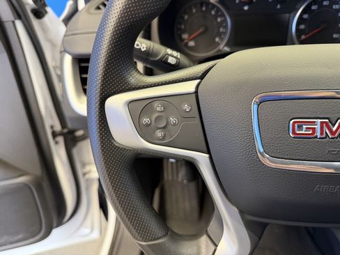 Used 2023 GMC Terrain SLE w/ LPO, Floor Liner Package FWD image 14