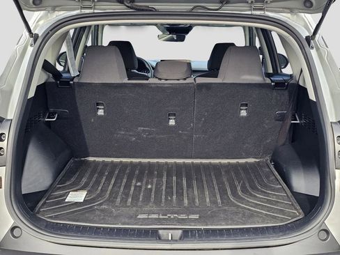 Used 2023 Kia Seltos LX image 10