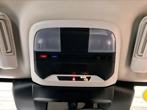 Used 2024 Subaru Crosstrek 2.5i Limited AWD/4WD image 23