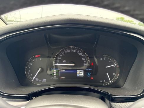 Used 2019 Cadillac XT5 Luxury FWD image 15
