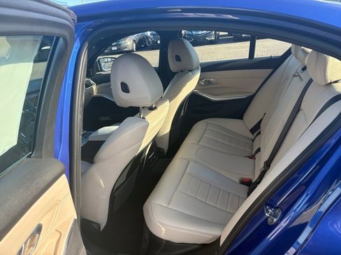 Used 2020 BMW M340i xDrive w/ Premium Package image 27