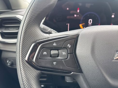 Used 2025 Chevrolet TrailBlazer LT image 49