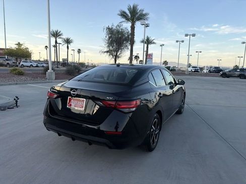 Used 2024 Nissan Sentra SV w/ Trunk Package image 5