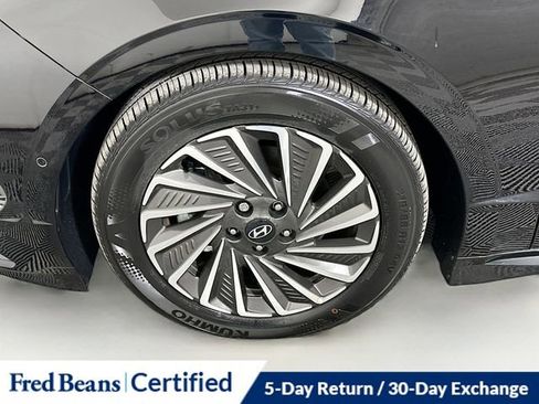 Certified 2025 Hyundai Sonata Limited image 34