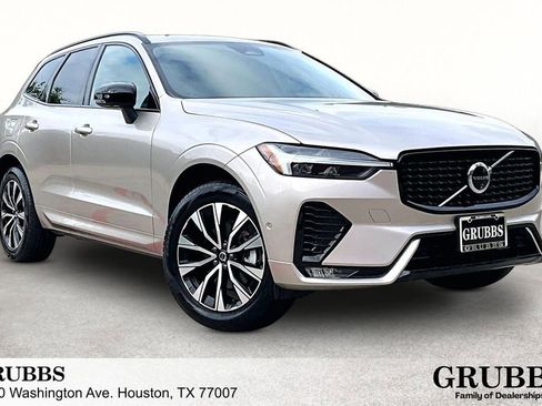 Used 2025 Volvo XC60 B5 Plus AWD/4WD image 1
