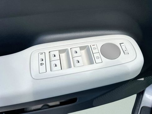 New 2026 Hyundai Santa Fe SE FWD image 23