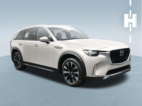 Used 2024 MAZDA CX-90 Plug-In Hybrid w/ Premium Plus image 2