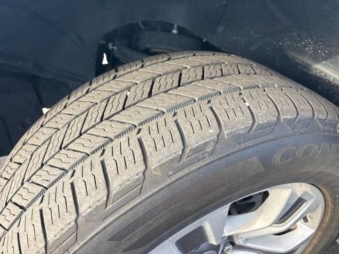 Used 2022 RAM 1500 Limited w/ Body Color Bumper Group image 27