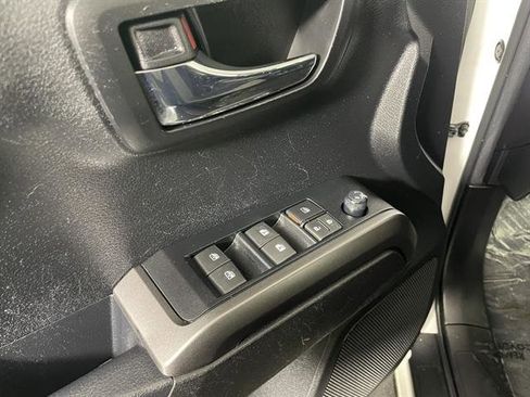 Certified 2022 Toyota Tacoma TRD Sport image 21