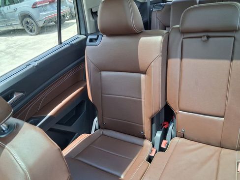Used 2022 Volkswagen Atlas SE FWD image 12