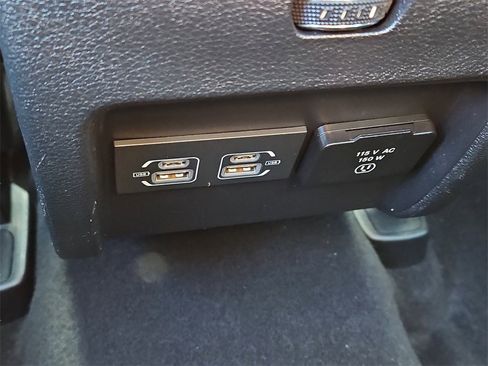 Used 2021 Jeep Cherokee Limited w/ Trailer Tow Group image 22