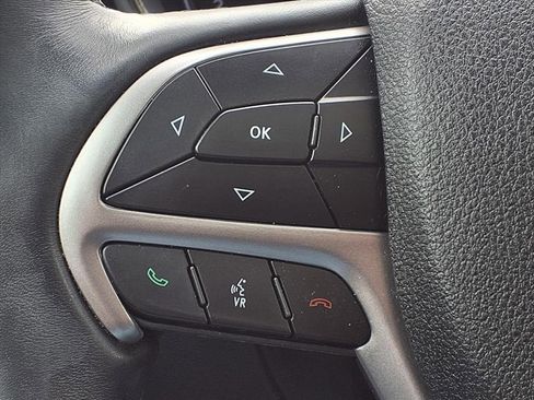 Used 2018 Jeep Grand Cherokee High Altitude image 16