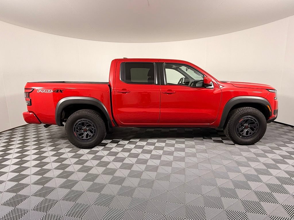 Used 2026 Nissan Frontier PRO-4X AWD/4WD image 7