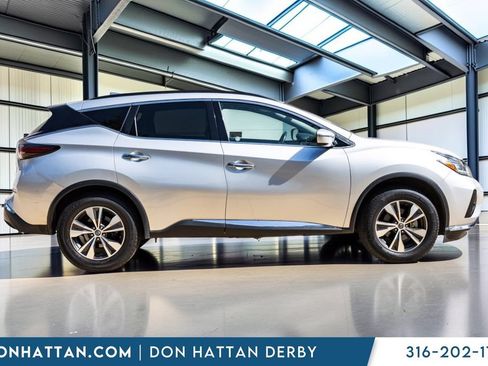 Used 2023 Nissan Murano SV FWD image 30