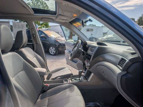 Used 2009 Subaru Forester 2.5X Limited AWD/4WD image 13