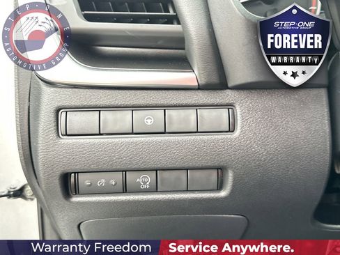 Used 2023 Nissan Rogue SV FWD image 19