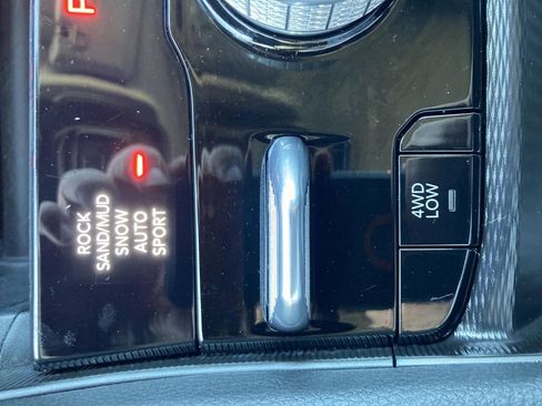 Used 2023 Jeep Grand Cherokee 4WD 4xe image 24