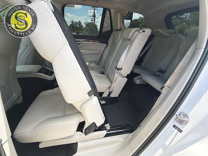 Used 2017 Volvo XC90 T6 Momentum w/ Vision Package AWD/4WD image 16