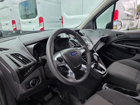 Used 2018 Ford Transit Connect XL image 19