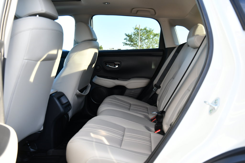Used 2025 Honda HR-V EX-L image 21