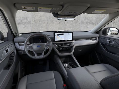 New 2026 Ford Explorer Active w/ Active Comfort Package image 11