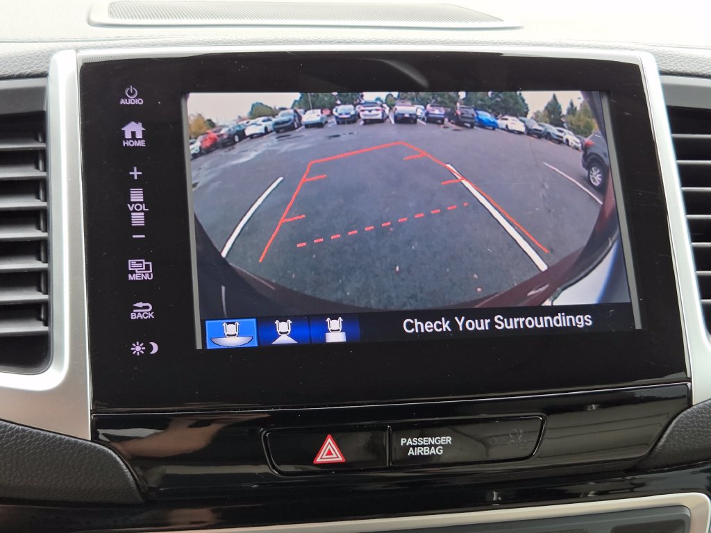 Certified 2018 Honda Pilot Touring image 7