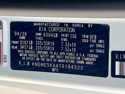 New 2026 Kia Carnival SX w/ SX Dark Edition Package FWD image 35