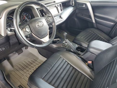 Used 2018 Toyota RAV4 XLE w/ Plus Extra Value Package FWD image 16
