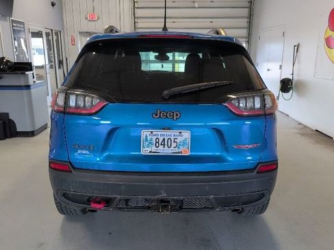 Used 2020 Jeep Cherokee Trailhawk w/ Cold Weather Group AWD/4WD image 4