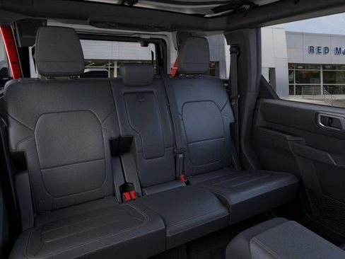 New 2025 Ford Bronco Badlands image 11