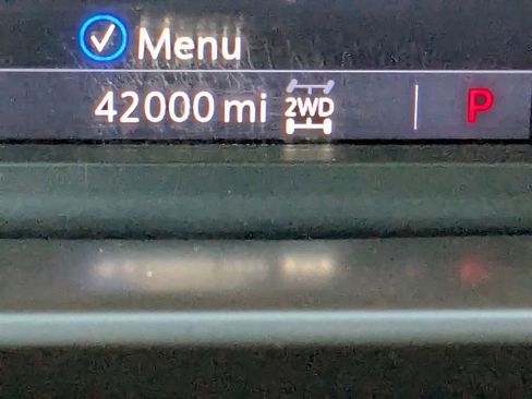 Used 2021 Chevrolet Silverado 1500 LT w/ Texas Edition Plus image 20