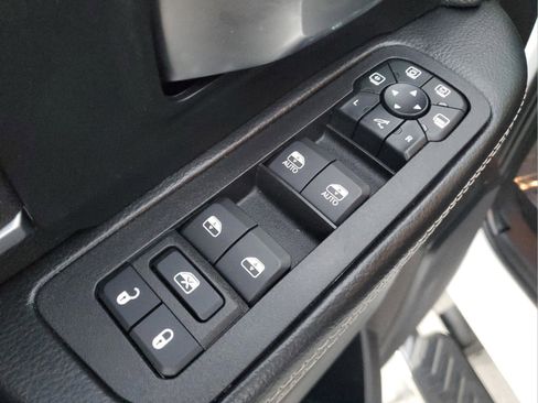 Used 2025 RAM 2500 Big Horn image 19