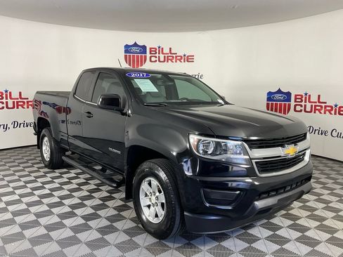 Used 2017 Chevrolet Colorado W/T w/ WT Convenience Package RWD image 1