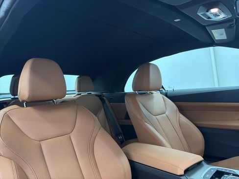 Used 2023 BMW M440i Convertible w/ Premium Package image 22