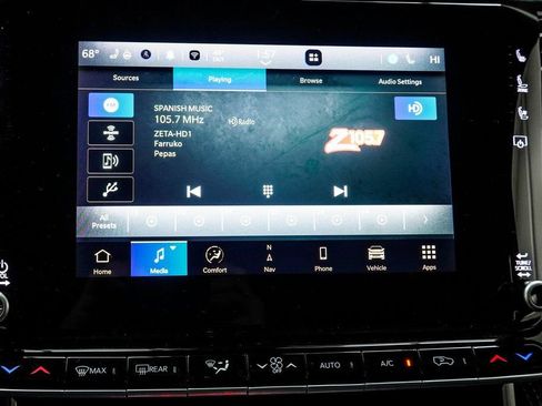 Used 2024 Jeep Wagoneer L Series II w/ Flexible Seating Group AWD/4WD image 21