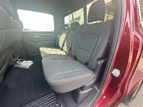 Used 2025 RAM 1500 Big Horn AWD/4WD image 23