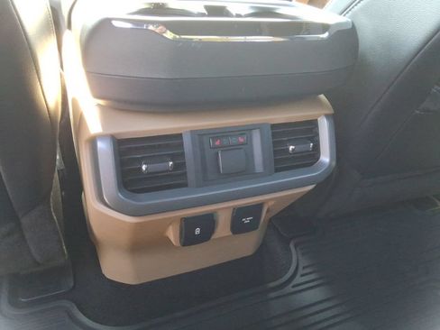Used 2021 Ford F150 Lariat w/ Equipment Group 502A High AWD/4WD image 21