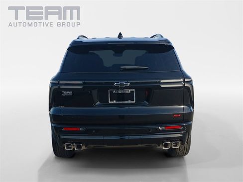 New 2026 Chevrolet Traverse RS w/ LPO, Floor Liner Package image 6