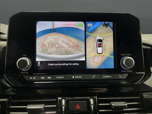 Used 2024 Nissan Pathfinder Rock Creek image 9