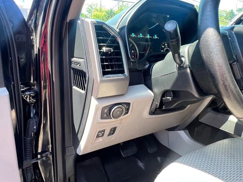 Used 2019 Ford F150 XLT w/ Equipment Group 302A Luxury AWD/4WD image 13