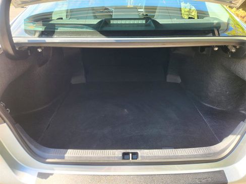 Used 2024 Toyota Camry SE image 16