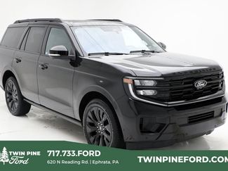 Used 2025 Ford Expedition Platinum w/ Stealth Appearance Package AWD/4WD 360° Tour