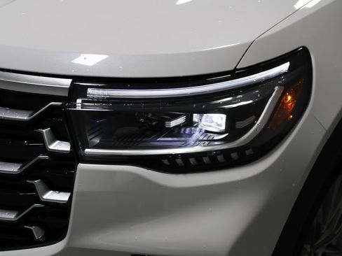 New 2026 Ford Explorer Platinum image 62