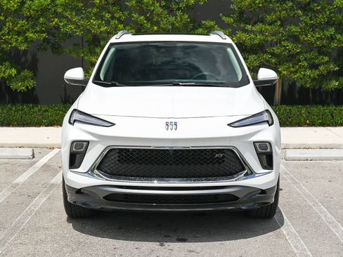 Used 2025 Buick Encore GX Sport Touring w/ Experience Buick Package FWD image 2