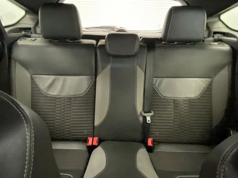 Used 2015 Ford Focus ST w/ Equipment Group 401A image 34